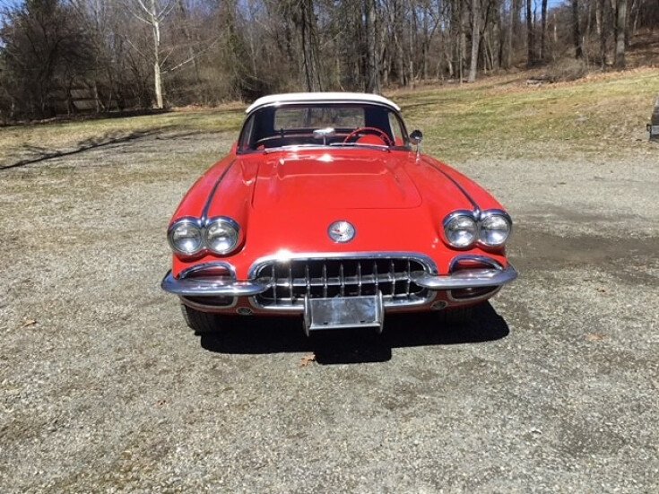 Thumbnail Photo undefined for 1960 Chevrolet Corvette Convertible